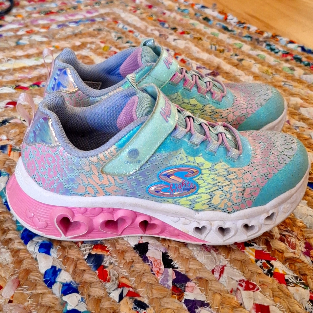 Skechers Heart Lights Rainbow Leopard Sneaker Kids Size 2